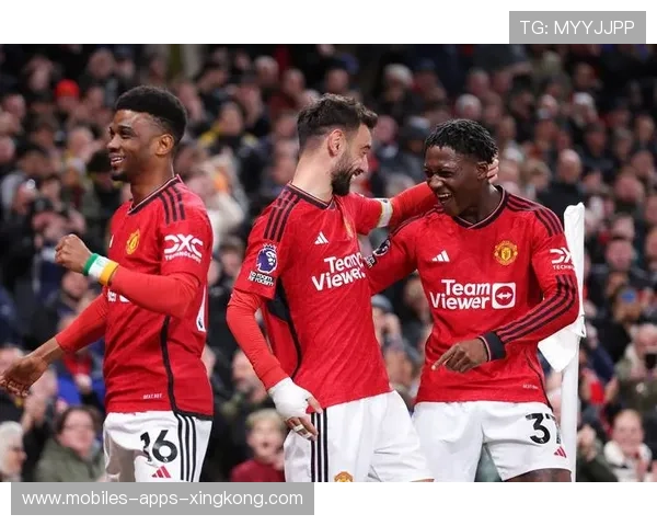 曼联准备加入争夺阿根廷天才前锋,足球市场再掀风云